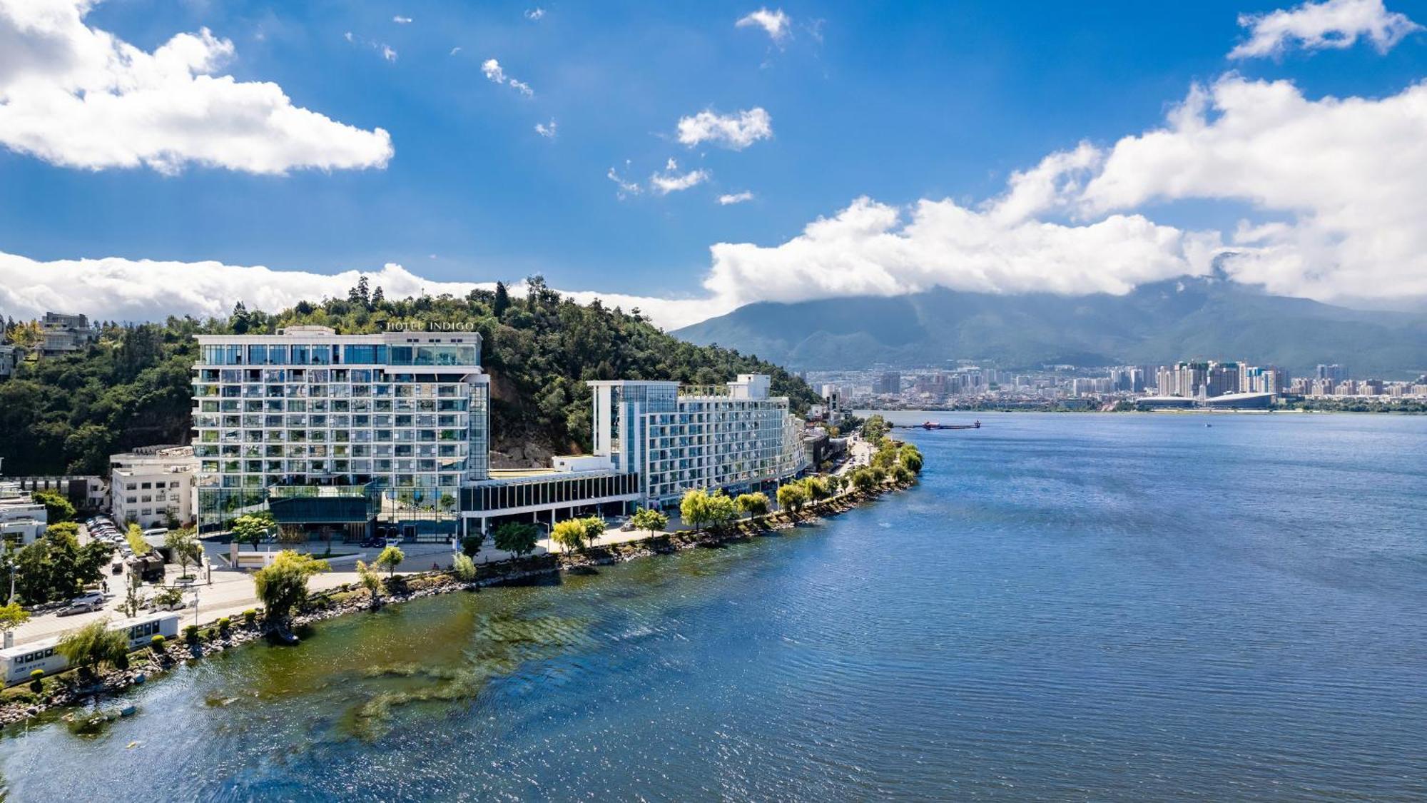 Hotel Indigo Dali Erhai, an IHG Hotel Exterior foto